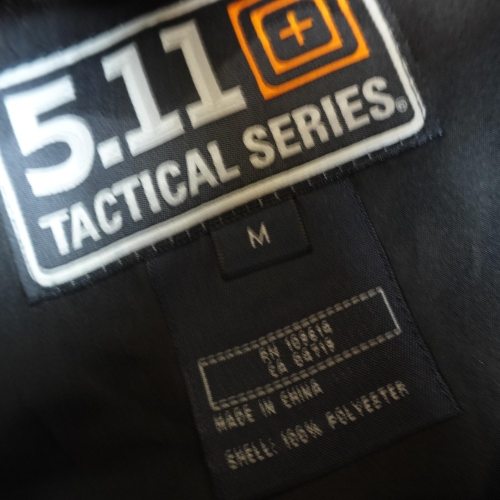 NEW 5.11 Tactical Jacket Mens M Black Lightweight Windbreaker Full Zip Coat Work - Picture 3 of 8